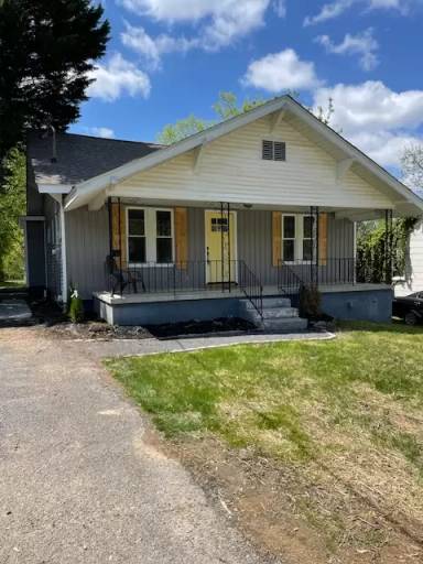 Main picture of 2607 Waverly St