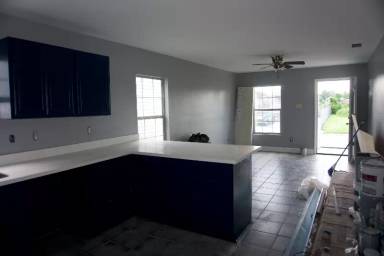 Main picture of 2431 Piety St