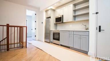 Main picture of 677 Vanderbilt Ave