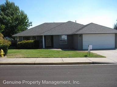 Main picture of 1682 Hollyhock Dr
