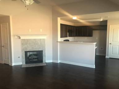 Main picture of 3718 Jordan View Dr