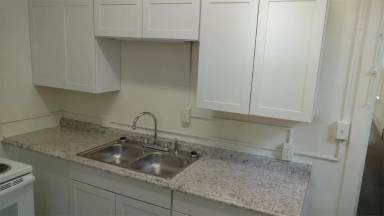 Main picture of 702 Market St