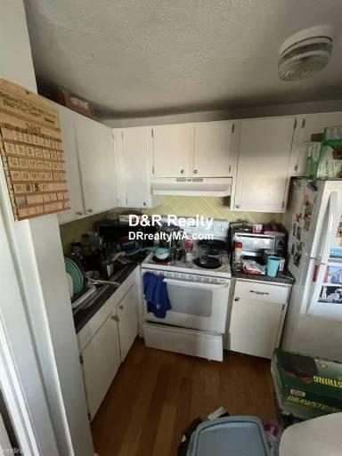 Main picture of 255 Medford St