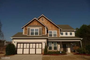Main picture of 1500 Boulder Walk Dr SE