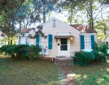 Main picture of 223 Donald St