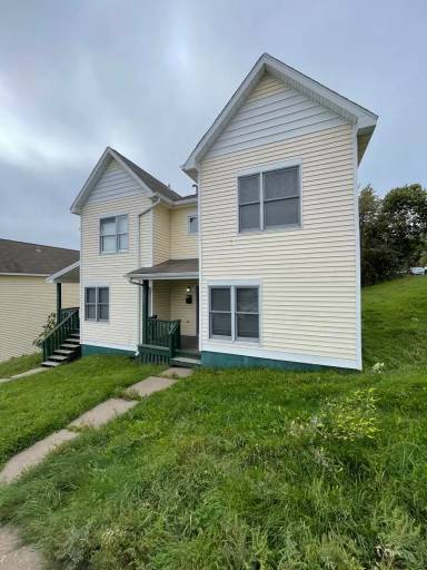 Main picture of 317 N 3rd Ave W