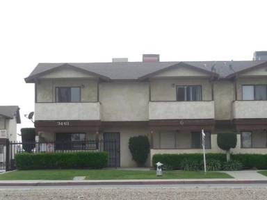 Main picture of 3461 S Chester Ave