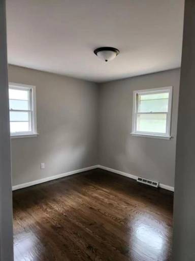 Main picture of 4200 E 5th Pl