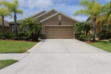 Main picture of 2656 Snapdragon Dr NW