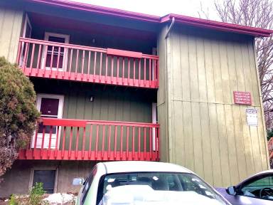 Main picture of 2020 Summit St