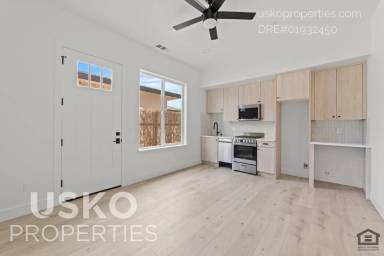 Main picture of 7744 Elmont Ave