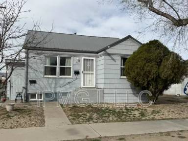 Main picture of 621 N 2nd St