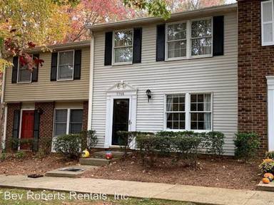 Main picture of 7703 Ohmann Ct