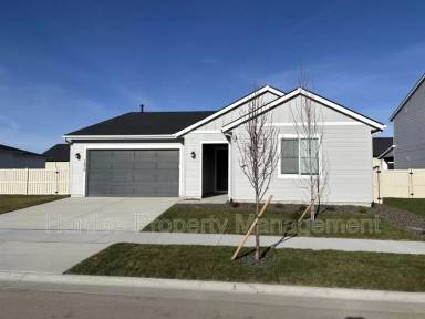 Main picture of 1878 W Blue Lightning St