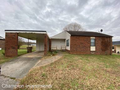 Main picture of 311 Olsen Dr