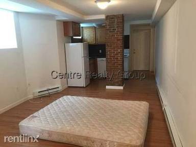 Main picture of 15 Vineland St