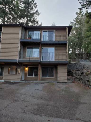 Main picture of 9715 Danwood Ln NW