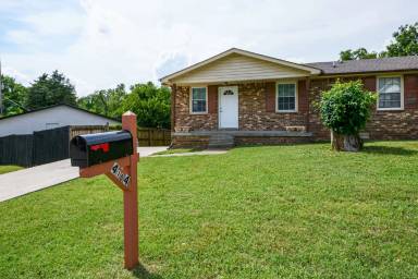 Main picture of 4104 Hunting Dr