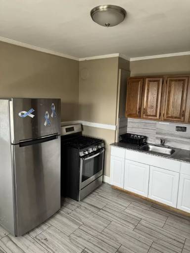 Main picture of 187 Pierpont St
