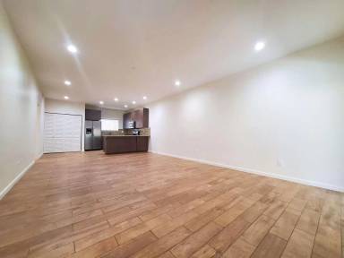 Main picture of 12550 Laurel St