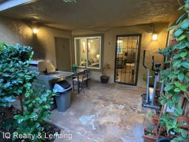 Main picture of 1160 E Washington Ave