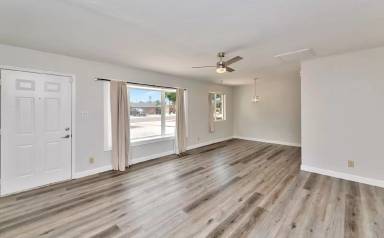 Main picture of 8444 E Plaza Ave