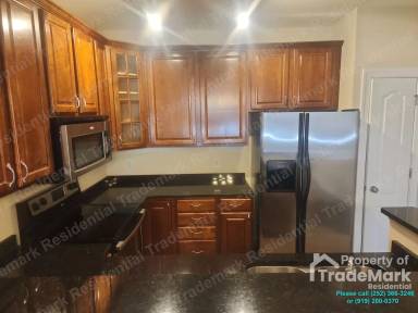 Main picture of 2810 Bedford Green Dr