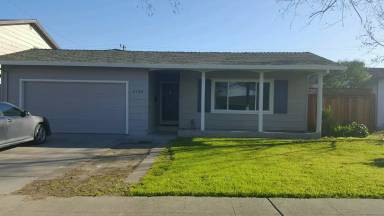 Main picture of 2106 Treewood Ln