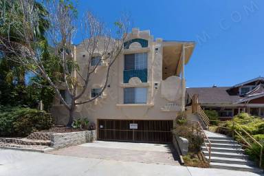 Main picture of 3829 Georgia St