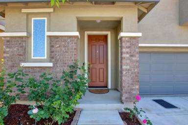 Main picture of 1416 Cheetah St