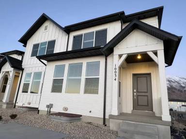 Main picture of 10034 N Dorado Way