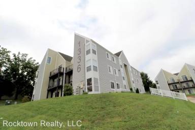 Main picture of Hunters Ridge Condominiums