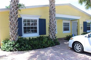 Main picture of 902 Mandarin Isle