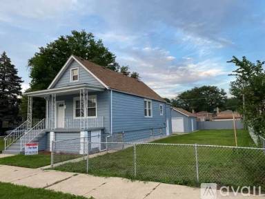 Main picture of 10925 S Buffalo Ave