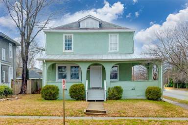 Main picture of 2922 Noble Ave