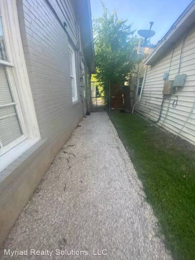 Main picture of 351 Overhill Dr