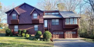 Main picture of 16 Bramblewood Pl SW