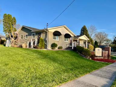 Main picture of 1766 52nd St SE