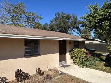 Main picture of 10415 Alma St