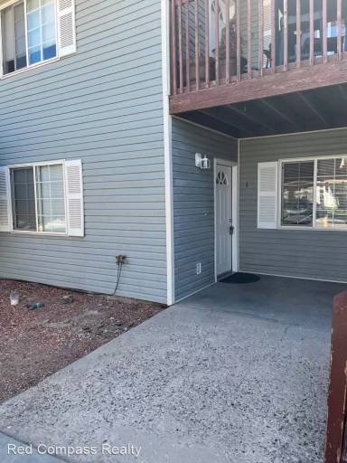 Main picture of 1155 E Carolina Ave