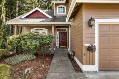 Main picture of 9528 173rd Street Ct E