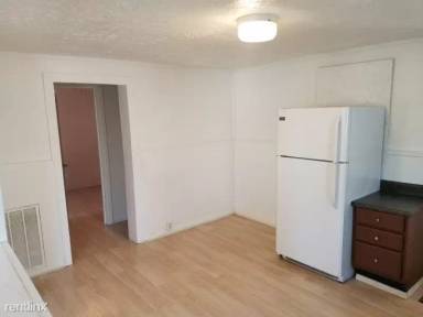 Main picture of 3215 Clifton Ave