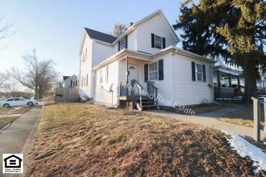 Main picture of 236 S Grant St