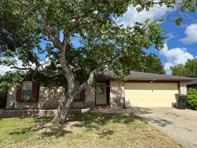 Main picture of 2733 Silverspur Dr