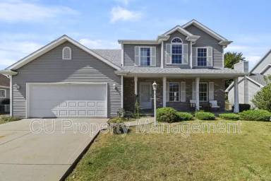 Main picture of 819 Bluegrass Ln