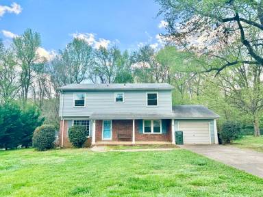 Main picture of 529 Rabun Cir