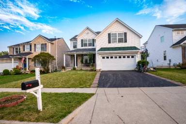 Main picture of 329 Dovetail Dr