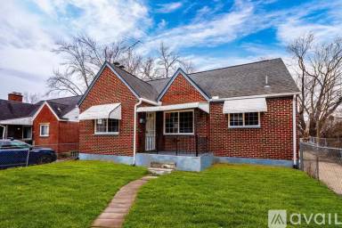 Main picture of 1855 Wesleyan Rd