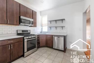 Main picture of 4736 W Armitage Ave