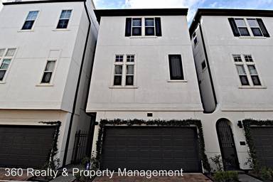 Main picture of 411 W 17th St